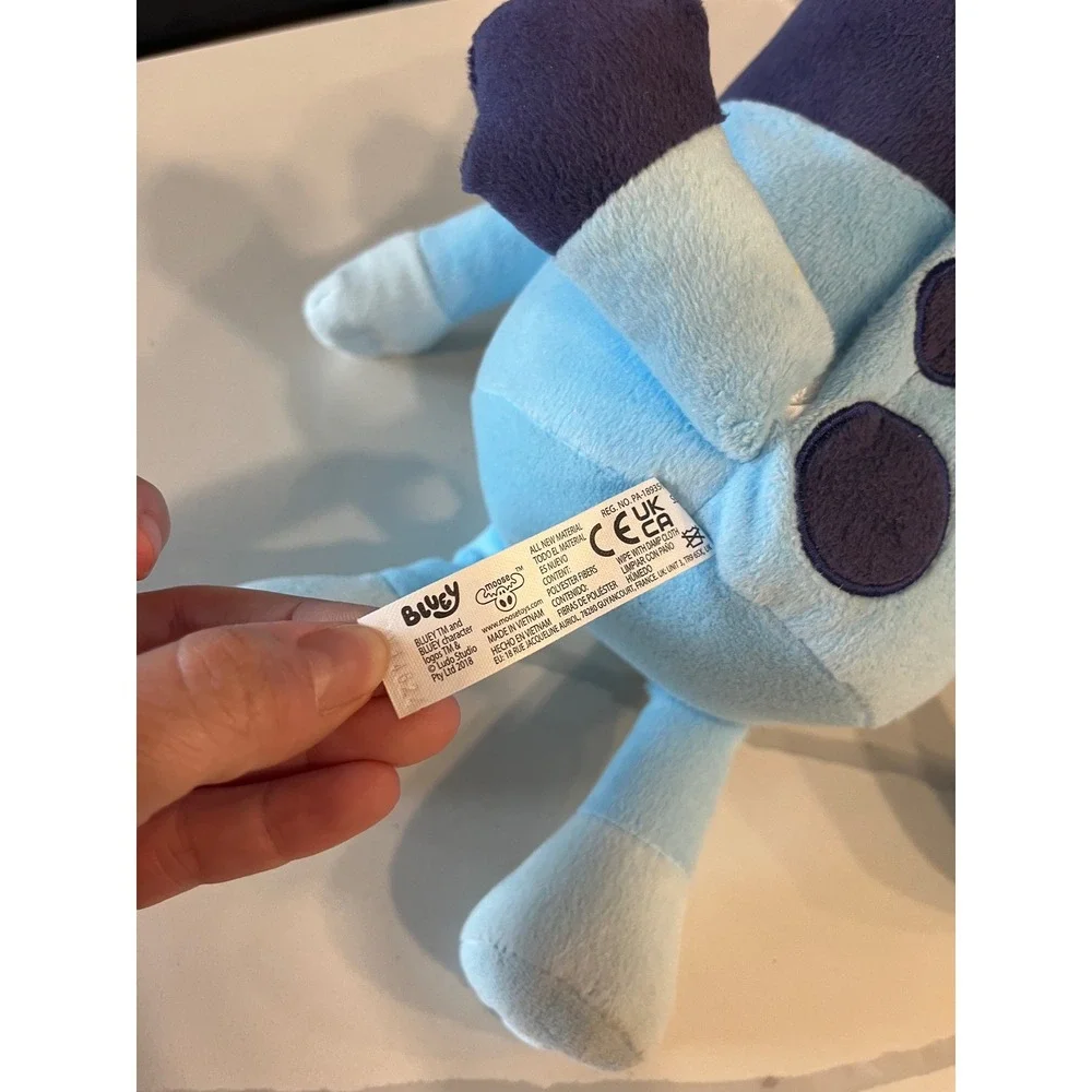 Bluey Talking Plush Stuffed Animal Disney Junior‎ Moose Toys Blue 8 Inch